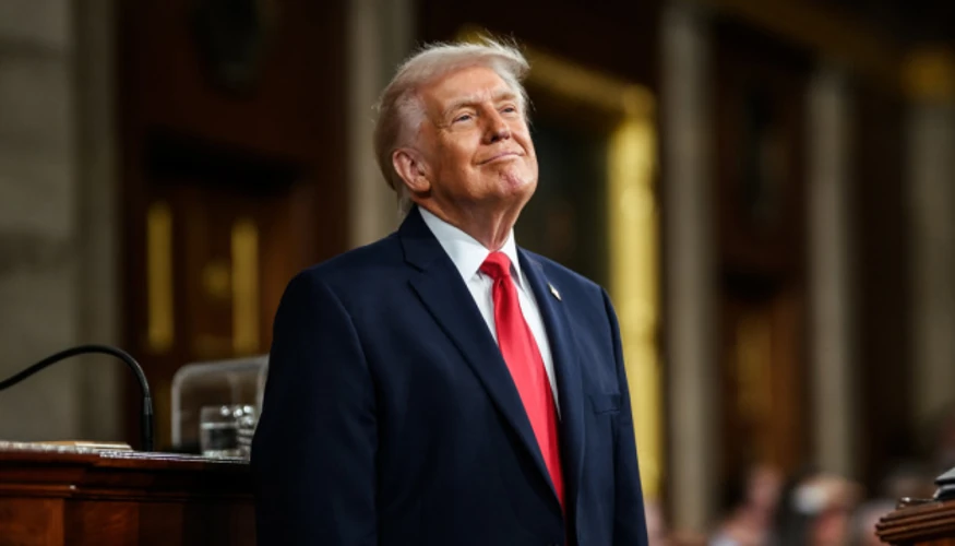 Президент США Дональд Трамп під час виступу на вечері Асоціації кореспондентів Білого дому