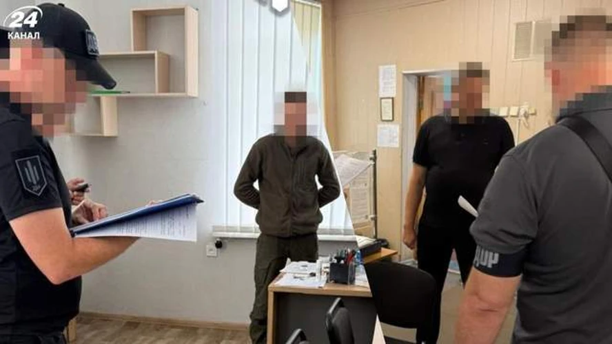 Військовий квиток і службові документи ТЦК, ілюстративне фото