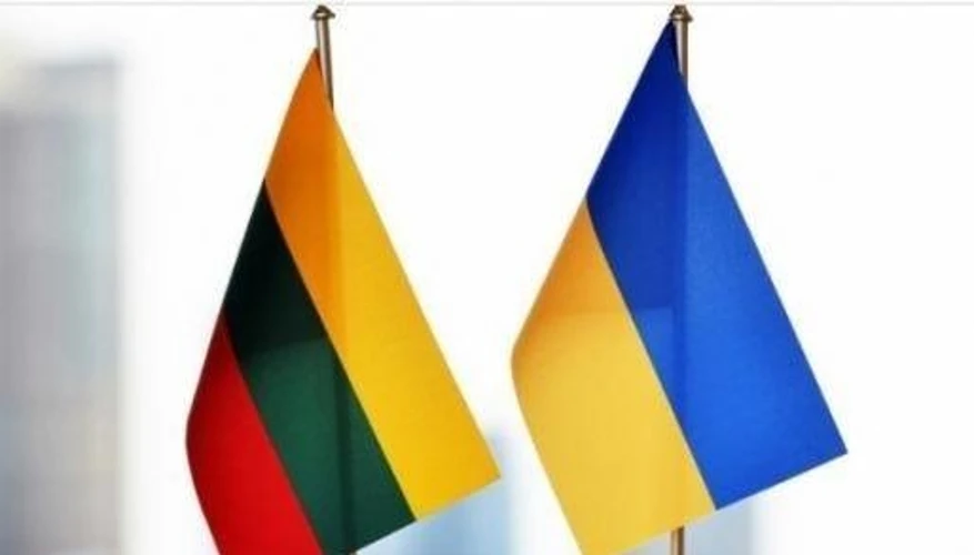 У Литві пов’язали спробу підпалу Starlink із підривом допомоги Україні